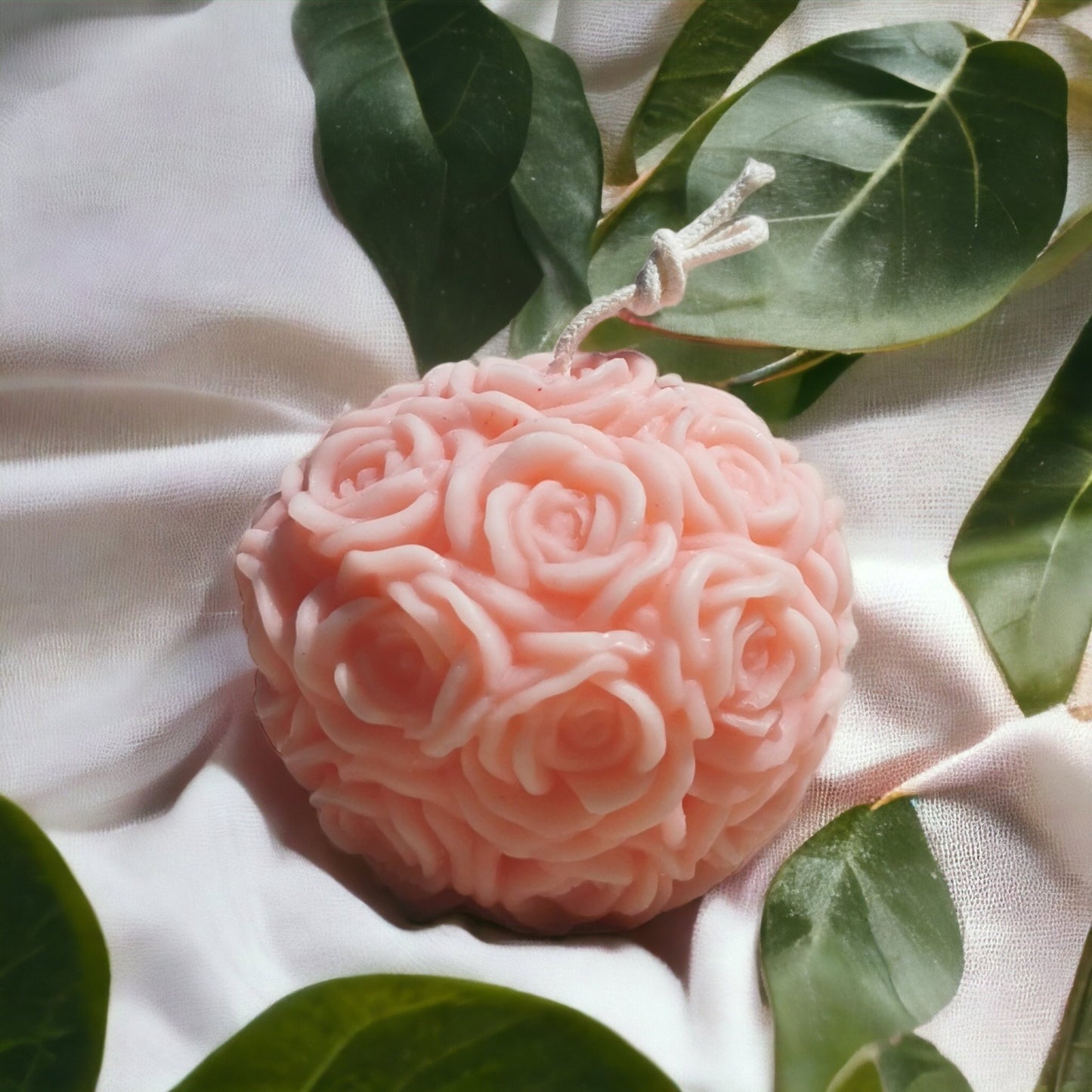 Grande boule de roses - Les bougies Maeco